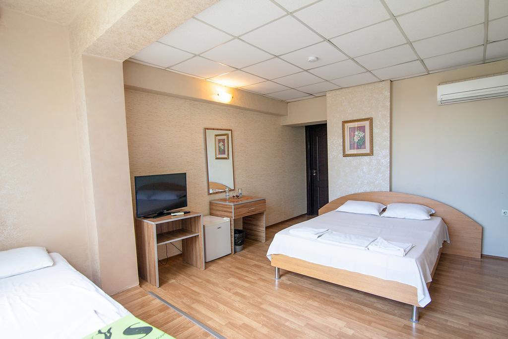 Hotel Zara Rooms Стара-Загора Экстерьер фото